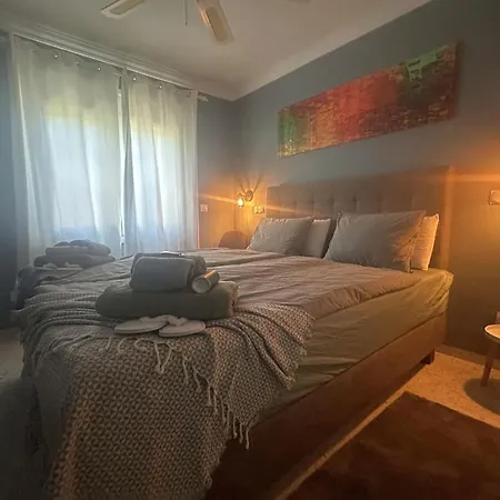 ヴィラ Emma デニア